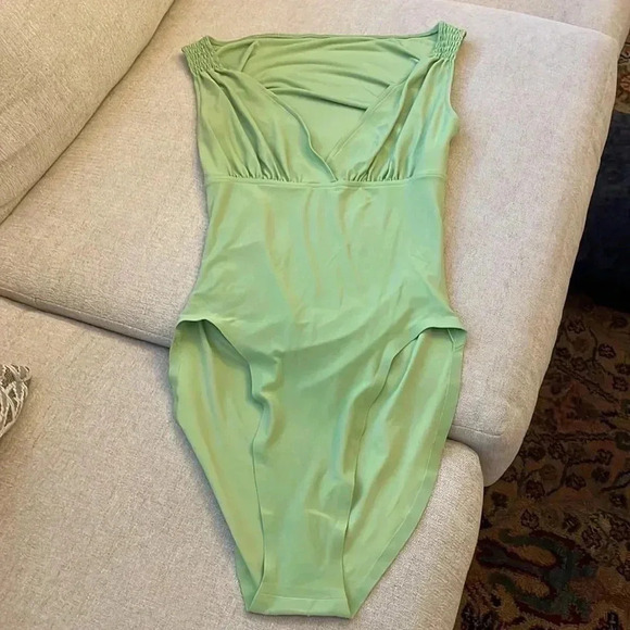 Norma Kamali Tara Bodysuit - Picture 4 of 9